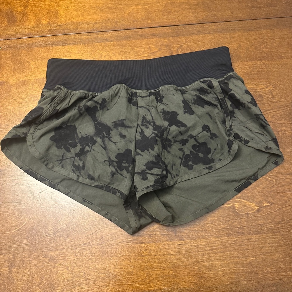 Zella Black and Green Floral Athletic Shorts